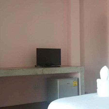 Nalin Place Ранонг Екстер'єр фото