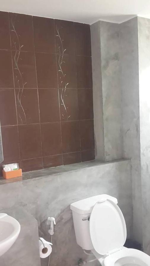 Nalin Place Ранонг Екстер'єр фото